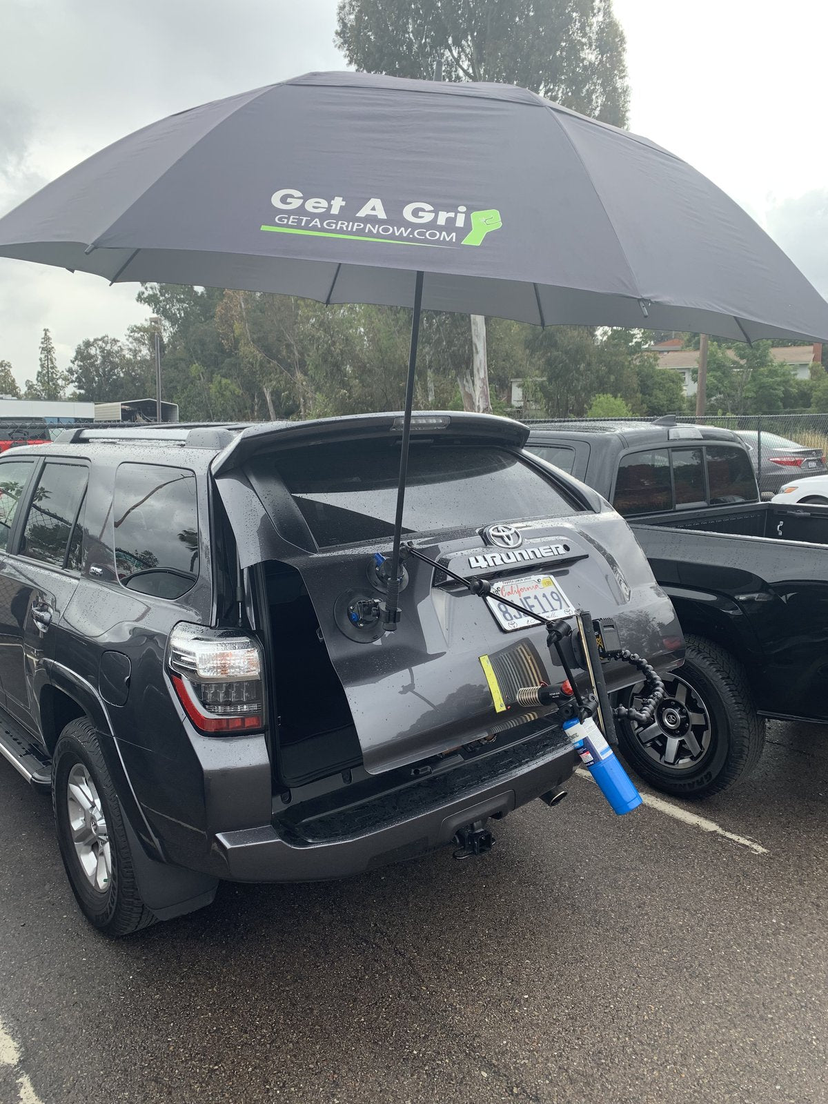GET A GRIP umbrella combo 80" Big Top umbrella