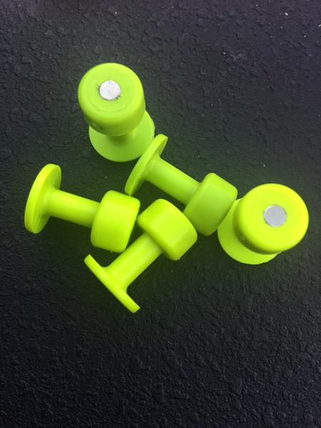 MAGNATABS- MAGNETIZED 15MM GANG GREEN SMOOTH TABS 5 PACK